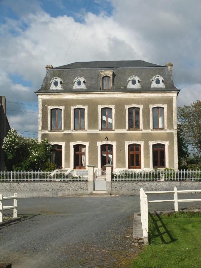 Gite De La Bucaille Planquery Luaran gambar